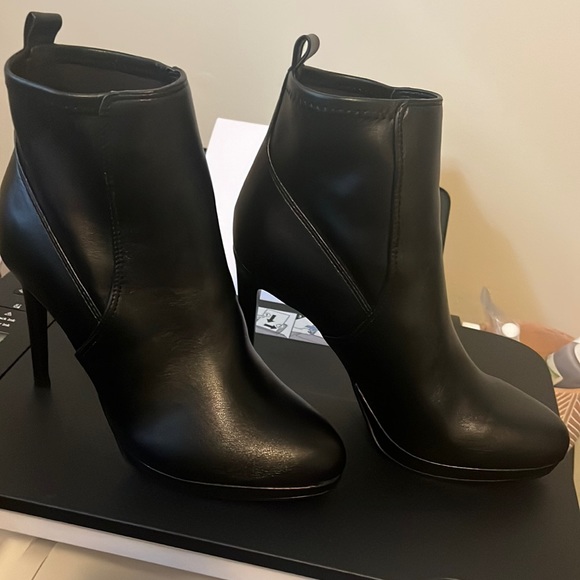 Nine West Shoes - Nine west ladies ankle boot heels